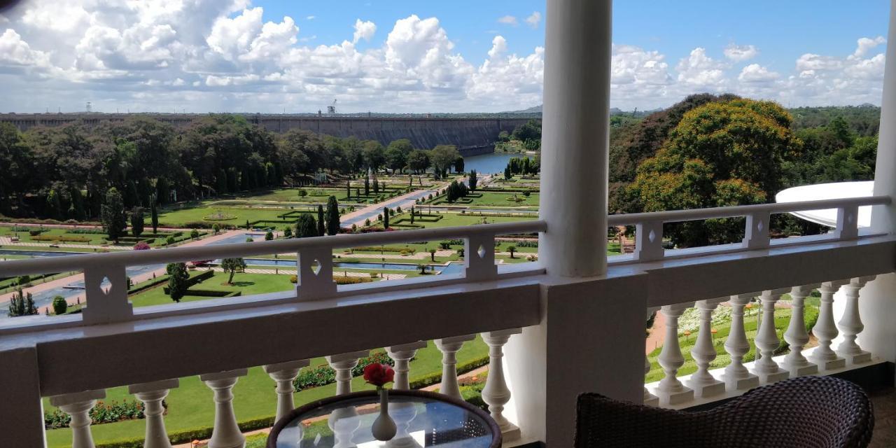Royal Orchid Brindavan Garden Mysore Belagula Luaran gambar